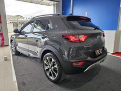 2022 Kia
                Stonic Sport