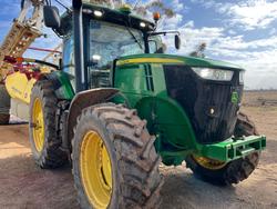 John Deere 7230R