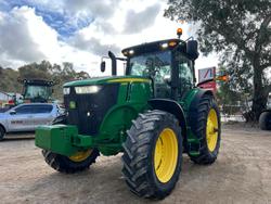 John Deere 7230R