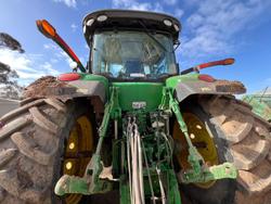 2016 John Deere 7230R