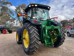 2016 John Deere 7230R