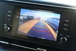 2023 Kia
                Carnival S