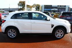 2019 Mitsubishi
ASX ES