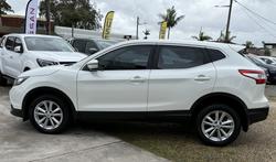 2014 Nissan
QASHQAI ST