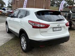 2014 Nissan
QASHQAI ST