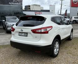 2014 Nissan
QASHQAI ST