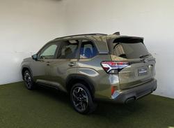 2025 Subaru
Forester Touring