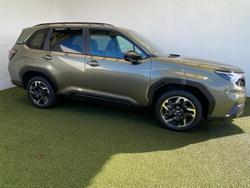 2025 Subaru
Forester Touring