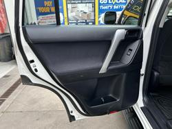 2014 Toyota
Landcruiser Prado GXL