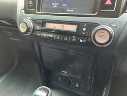 2014 Toyota
Landcruiser Prado GXL