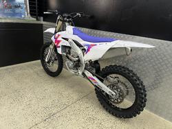 2024 Yamaha YZ450F WHITE