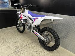 2024 Yamaha YZ450F WHITE