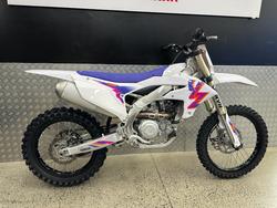 2024 Yamaha YZ450F WHITE