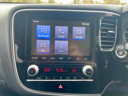 2021 Mitsubishi
                Outlander LS
