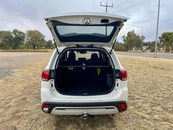 2021 Mitsubishi Outlander LS