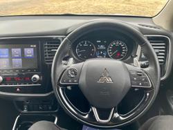 2021 Mitsubishi Outlander LS