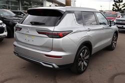 2025 Mitsubishi Outlander Aspire