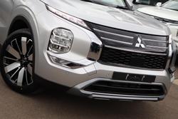 2025 Mitsubishi Outlander Aspire