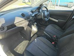 2013 Mazda 2 Neo DE Series 2 MY13 Crystal White Pearl