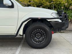 2012 Nissan Navara ST D40 Series 6 4X4 Dual Range Arctic White