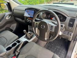 2012 Nissan Navara ST D40 Series 6 4X4 Dual Range Arctic White