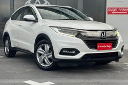2018 Honda
                HR-V VTi-S