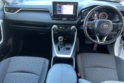 2021 Toyota
RAV4 GXL