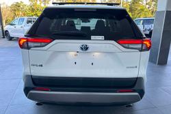 2021 Toyota
RAV4 GXL