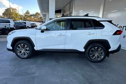 2021 Toyota
RAV4 GXL