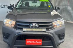 2018 Toyota
Hilux Workmate