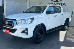 2020 Toyota
Hilux SR