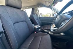 2020 Toyota
Hilux SR
