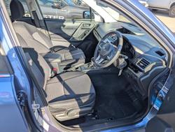 2017 Subaru
                Forester 2.5i-L