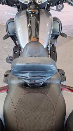2019 Harley-davidson FLHTKSE CVO ULTRA LIMITED MAGNETIC GRAY / WINEBERRY