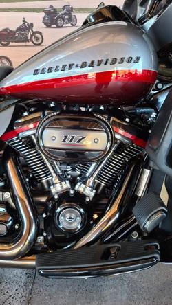 2019 Harley-davidson FLHTKSE CVO ULTRA LIMITED MAGNETIC GRAY / WINEBERRY