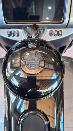 2019 Harley-davidson FLHTKSE CVO ULTRA LIMITED MAGNETIC GRAY / WINEBERRY