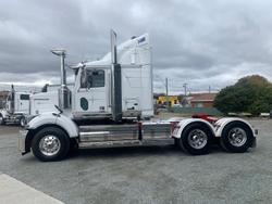2020 Western Star 4864Fxb With 40