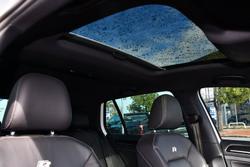 2015 Volkswagen
                Golf R