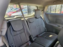 2016 Kia Carnival SLi YP MY16 Aurora Black