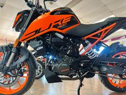 2023 Ktm 200 DUKE (ABS) Orange