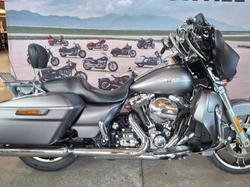 Harley-Davidson Street Glide Special
