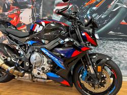 2024 BMW Motorrad M 1000 R COMPETITION BLACKSTORM METALLIC