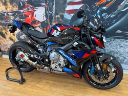 2024 BMW Motorrad M 1000 R COMPETITION BLACKSTORM METALLIC