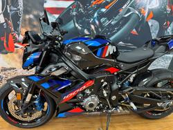 2024 BMW Motorrad M 1000 R COMPETITION BLACKSTORM METALLIC