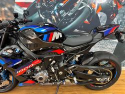 2024 BMW Motorrad M 1000 R COMPETITION BLACKSTORM METALLIC