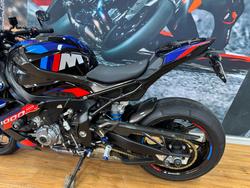 2024 BMW Motorrad M 1000 R COMPETITION BLACKSTORM METALLIC