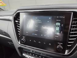 2025 Isuzu D-MAX BLADE