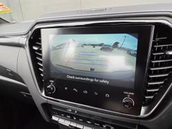 2025 Isuzu D-MAX BLADE