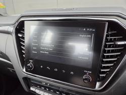 2025 Isuzu D-MAX BLADE