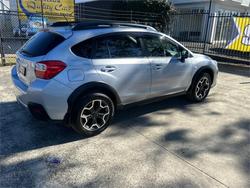 2014 SUBARU
                XV 2.0i-L